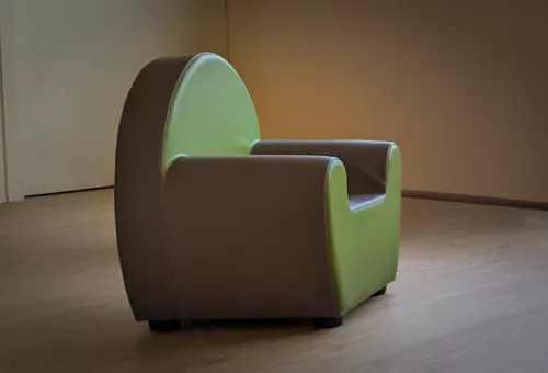 Fauteuil club en mousse pour crèche rené HENRY