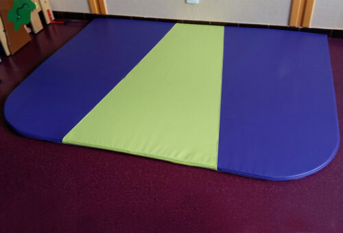 Tapis douillet pour crèche