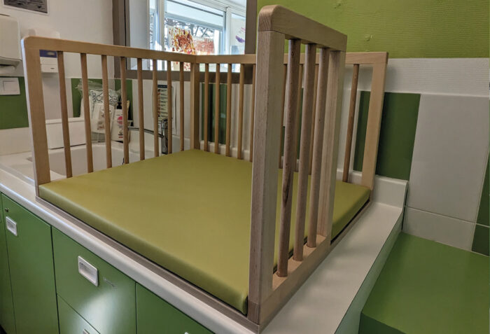 Barrière bois pour plan de change René HENRY