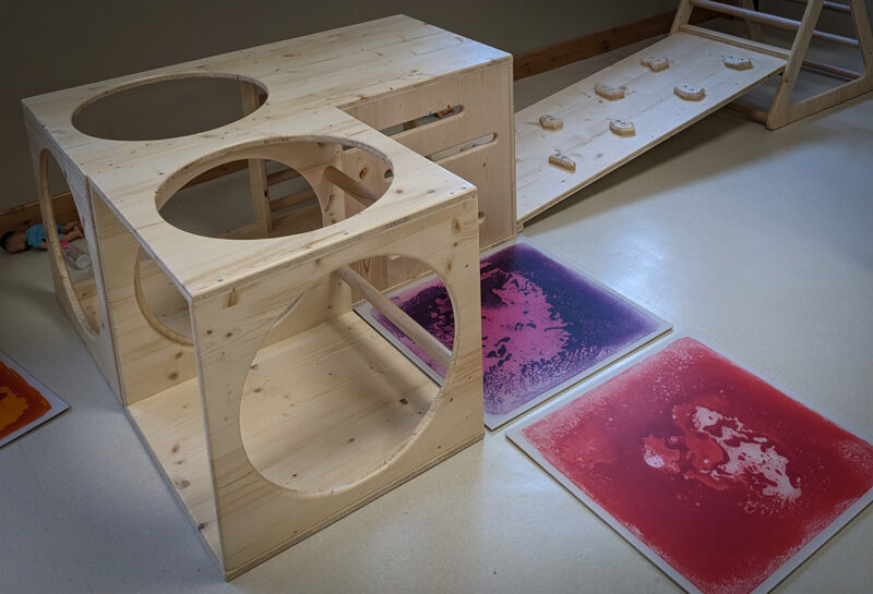 Les cubes René HENRY