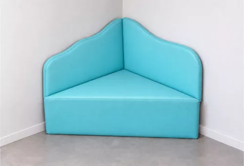 Banquette d'angle enfant en mousse pour l'aménagement des crèches