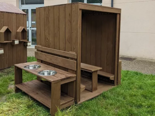 Mobilier repas et activités