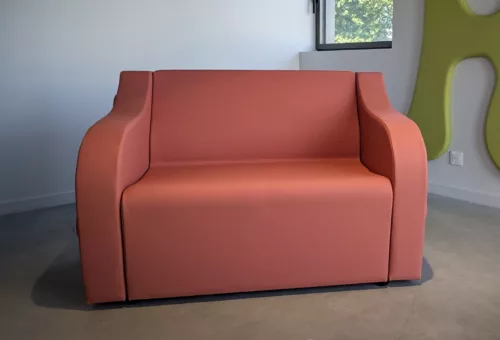 banquette adulte pour creche - HENRY